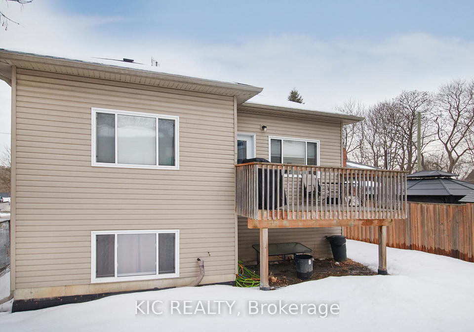 427-centre-street-oshawa-ontario-e12042297