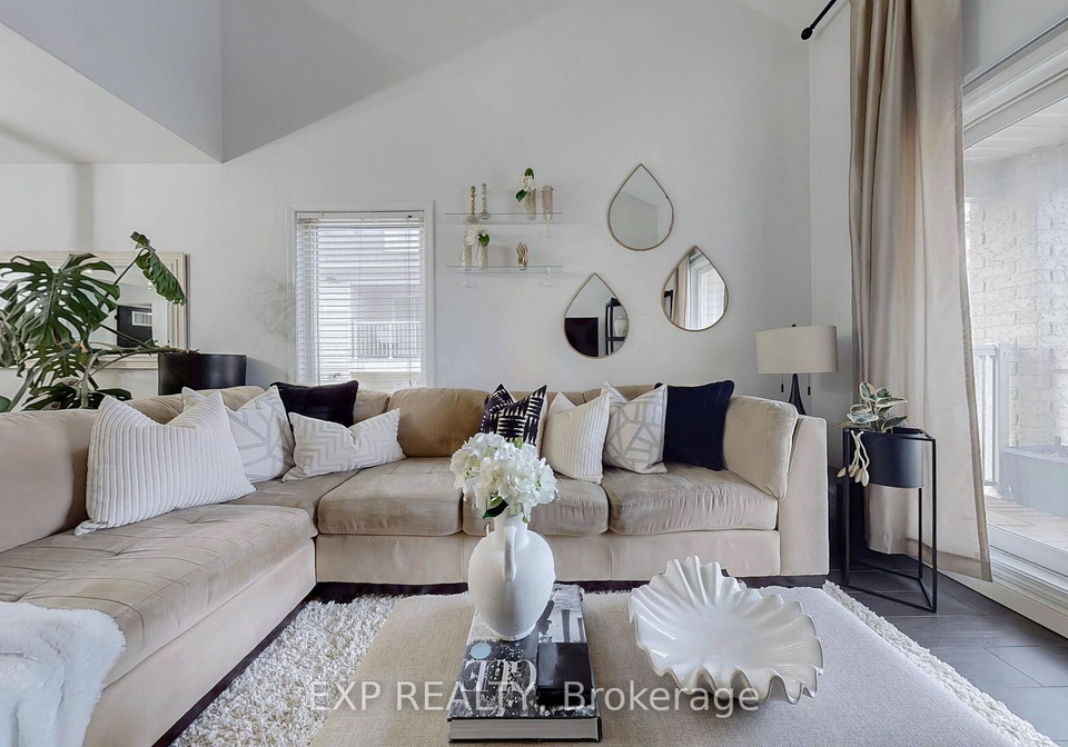15-petra-way-whitby-ontario-e12045041