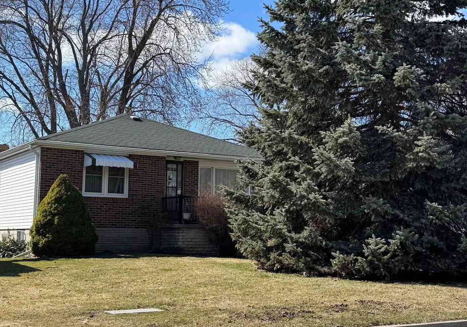 700-victory-drive-pickering-ontario-e12051432