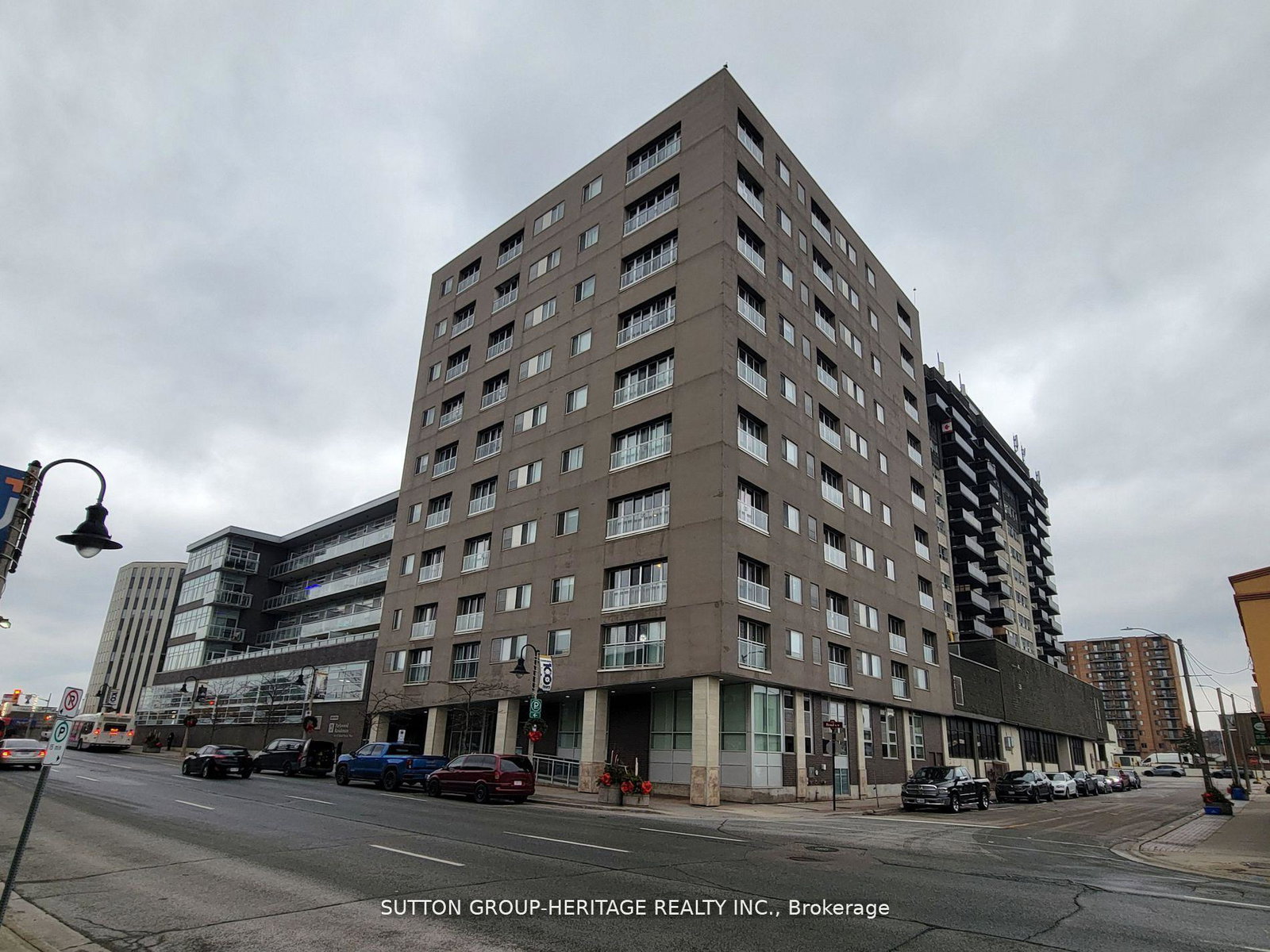 44-bond-street-w-oshawa-ontario-e12052840
