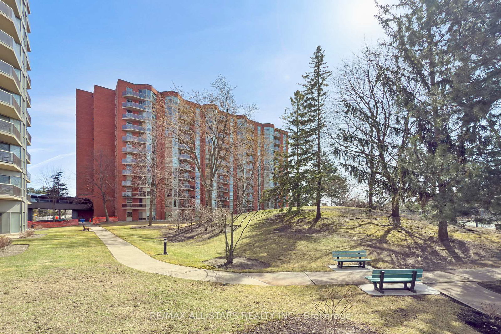 20-dean-park-road-scarborough-ontario-e12058836