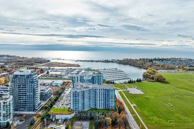 360-watson-street-w-whitby-ontario-e12058931