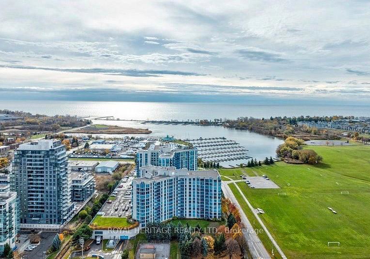 360-watson-street-w-whitby-ontario-e12058931