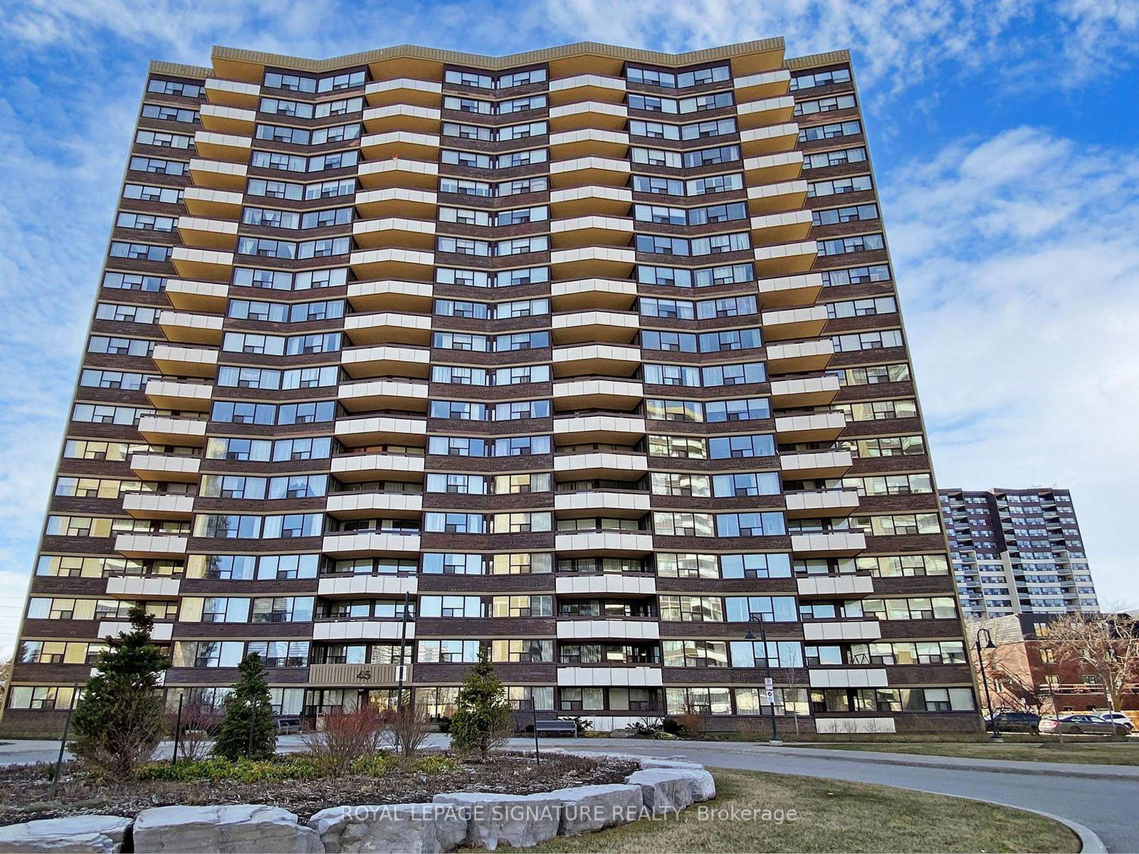 45-huntingdale-boulevard-scarborough-ontario-e12059597
