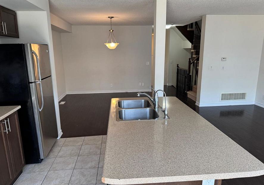 2416-steeplechase-street-oshawa-ontario-e12060477