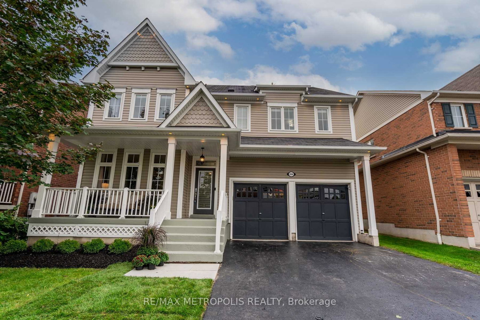 204-montgomery-avenue-whitby-ontario-e12064286