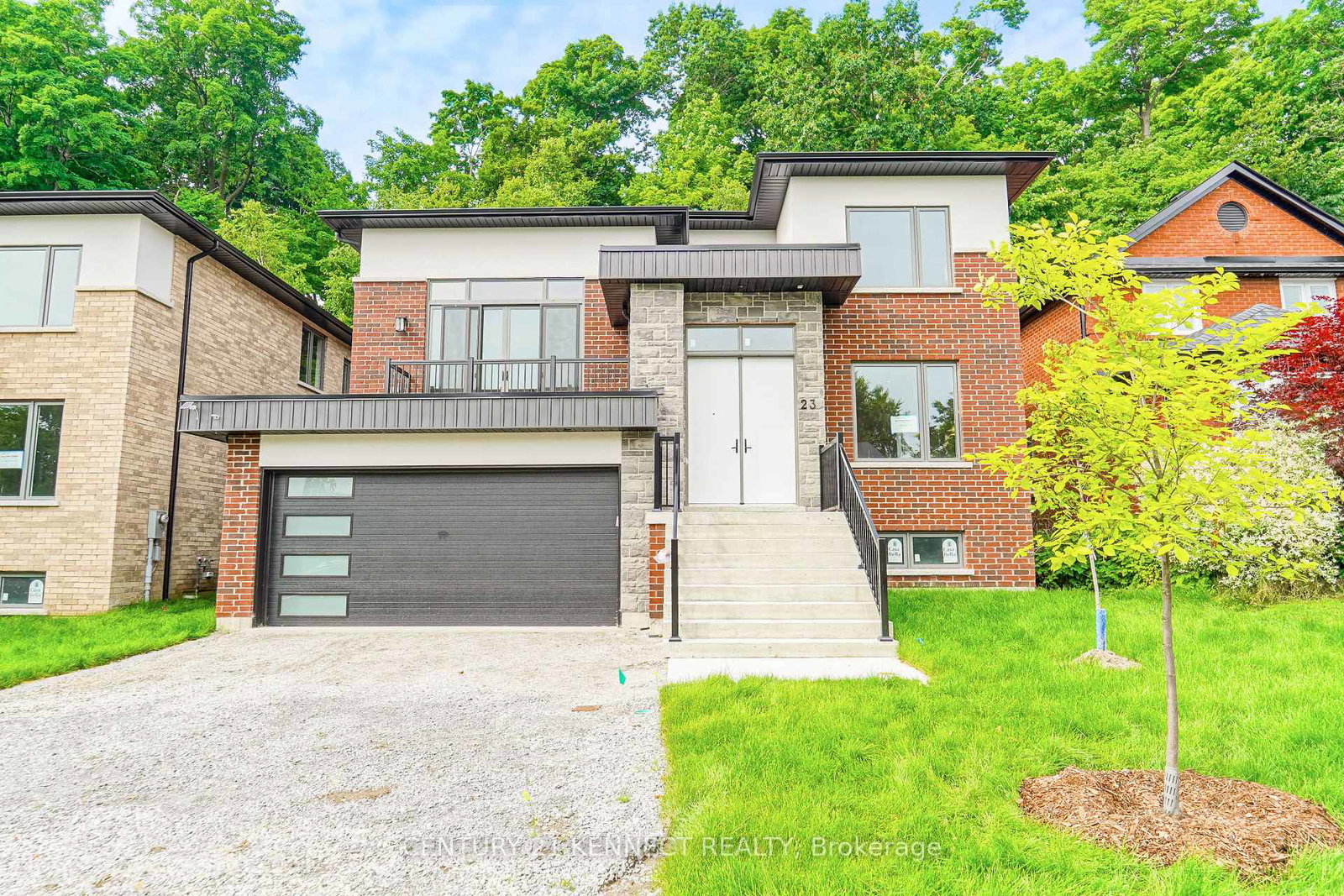 23-blueking-crescent-scarborough-ontario-e12066093