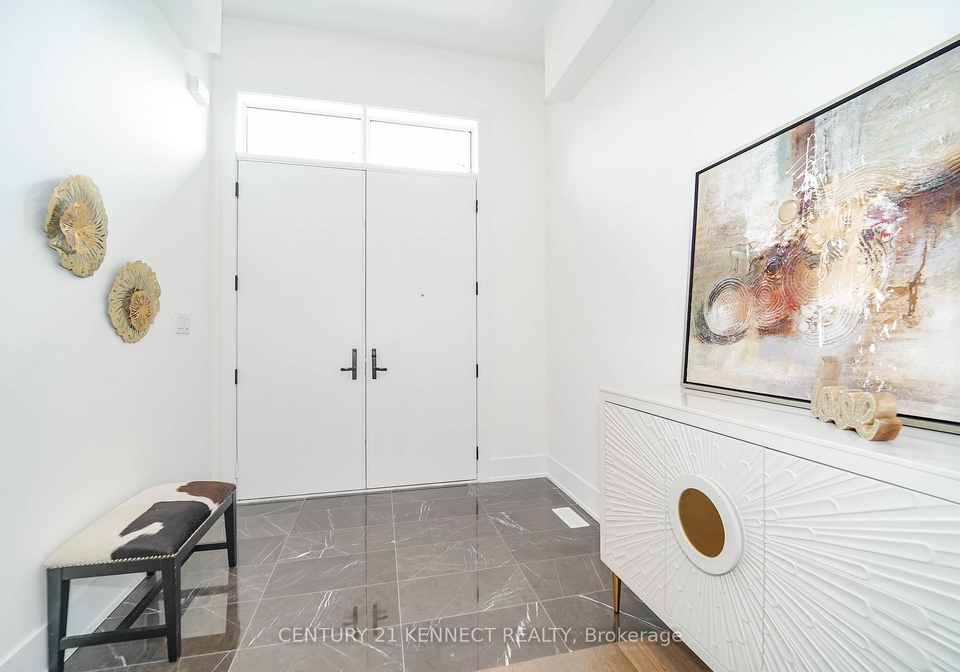 23-blueking-crescent-scarborough-ontario-e12066093