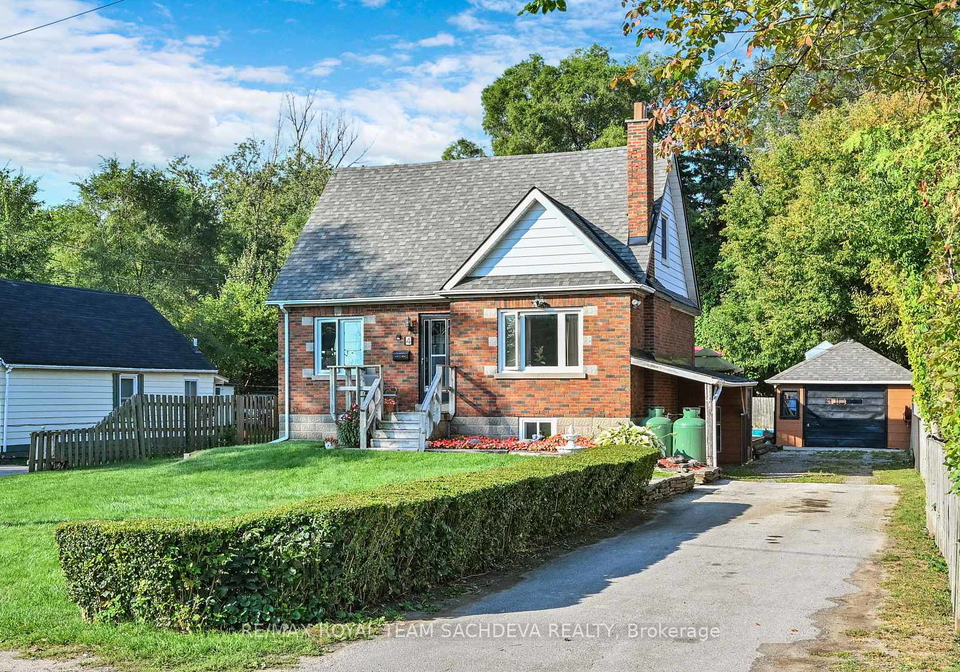 4-adams-drive-scarborough-ontario-e12066143