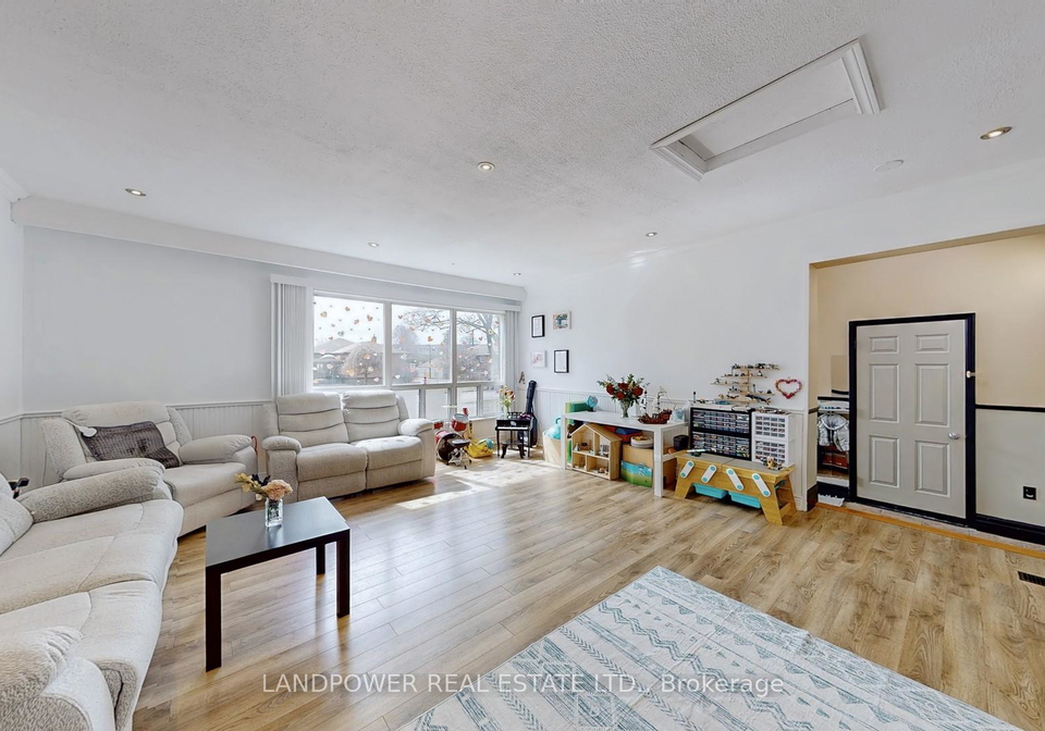 825-naroch-boulevard-pickering-ontario-e12073277