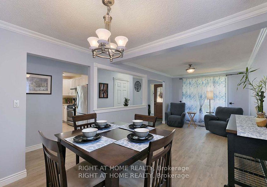 884-southgate-drive-s-oshawa-ontario-e12073628