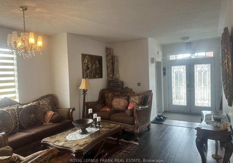 130-sumersford-drive-clarington-ontario-e12075133