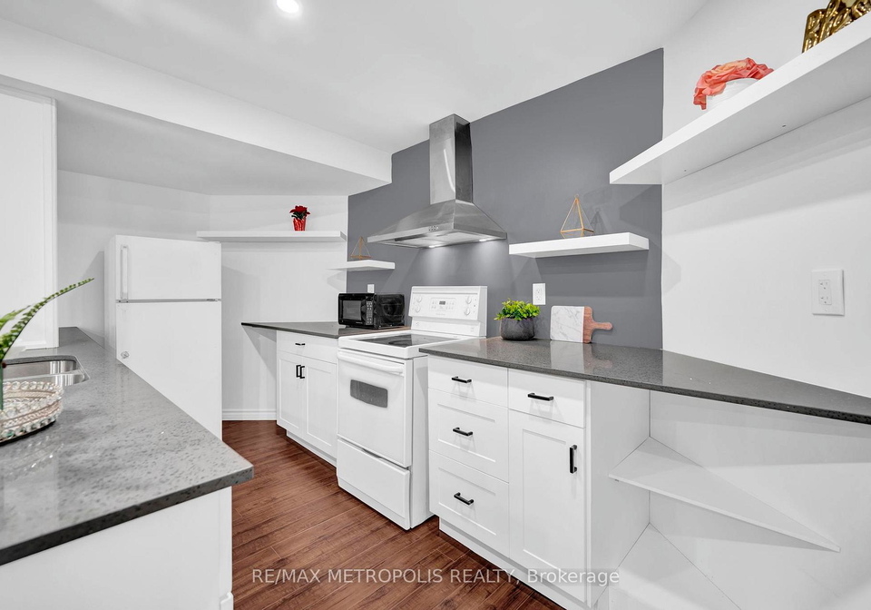 1101-petunia-place-pickering-ontario-e12078770