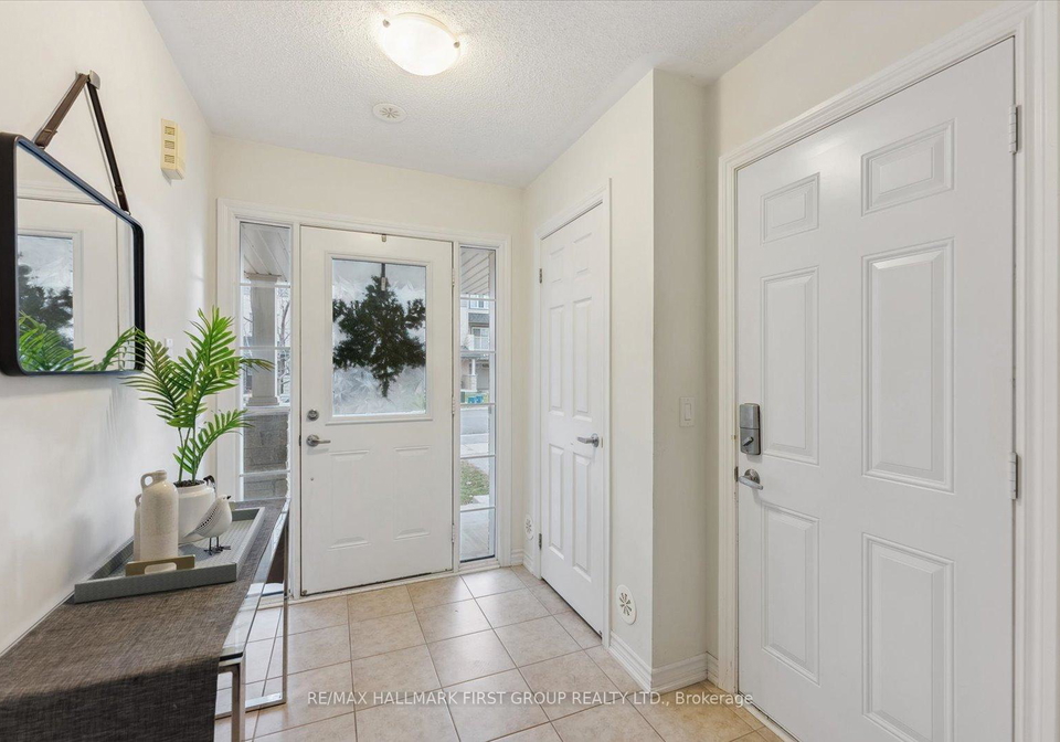 33-nearco-crescent-oshawa-ontario-e12081504