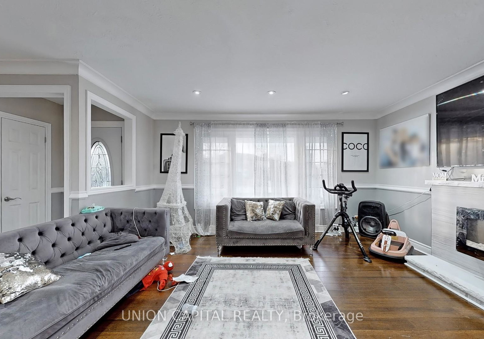 735-tennyson-avenue-oshawa-ontario-e12081529