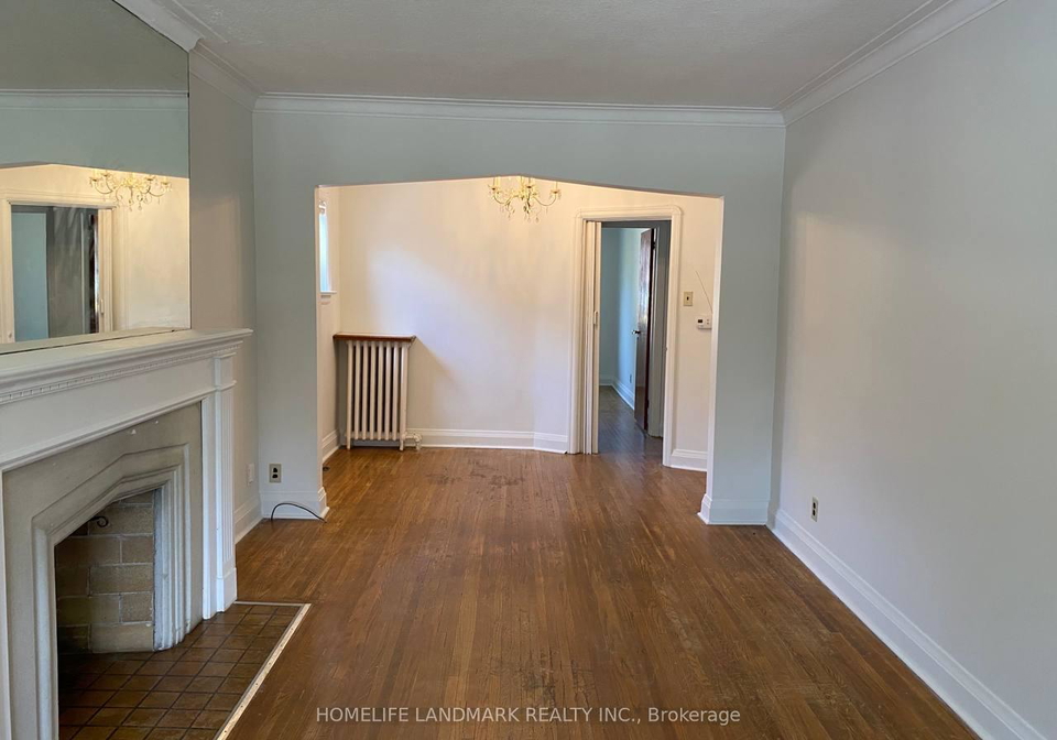 11-hutton-avenue-east-york-ontario-e12082634