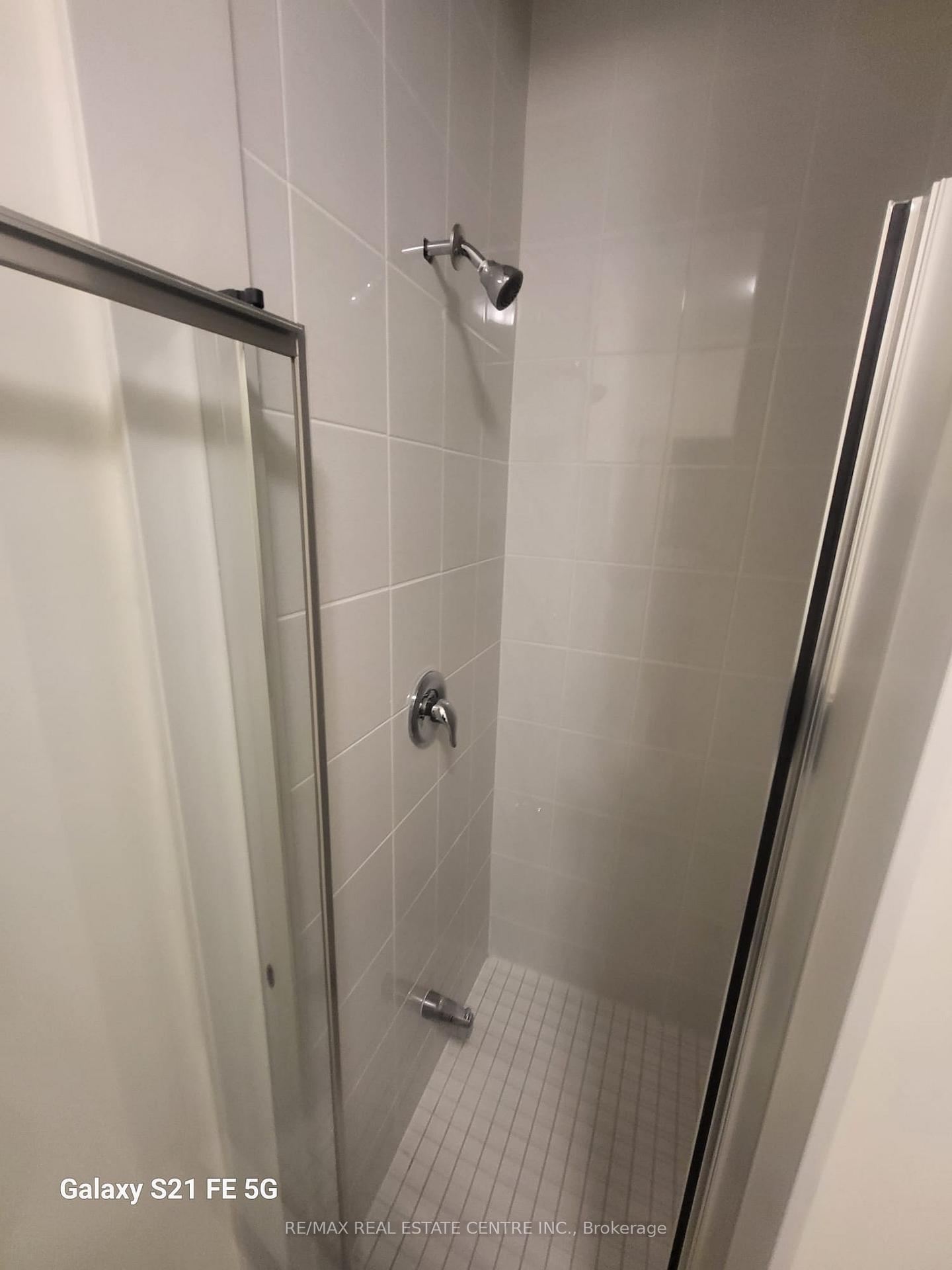 7-dallotto-lane-ajax-ontario-e12084510
