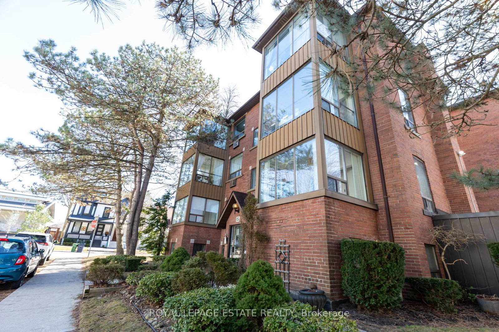 15-violet-avenue-toronto-ontario-e12084691