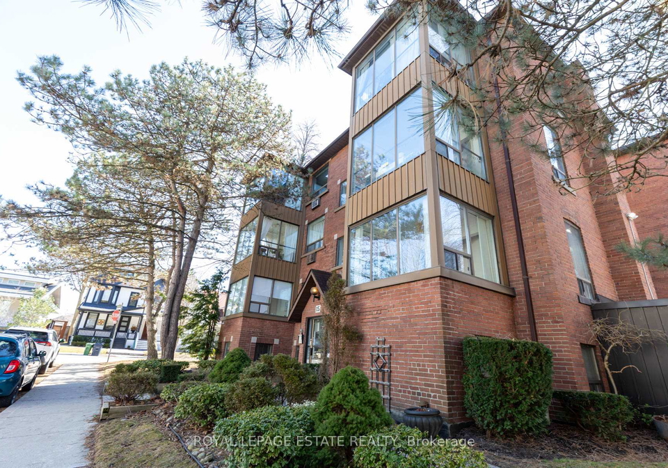 15-violet-avenue-toronto-ontario-e12084691