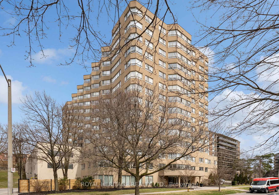 4-park-vista-east-york-ontario-e12086389