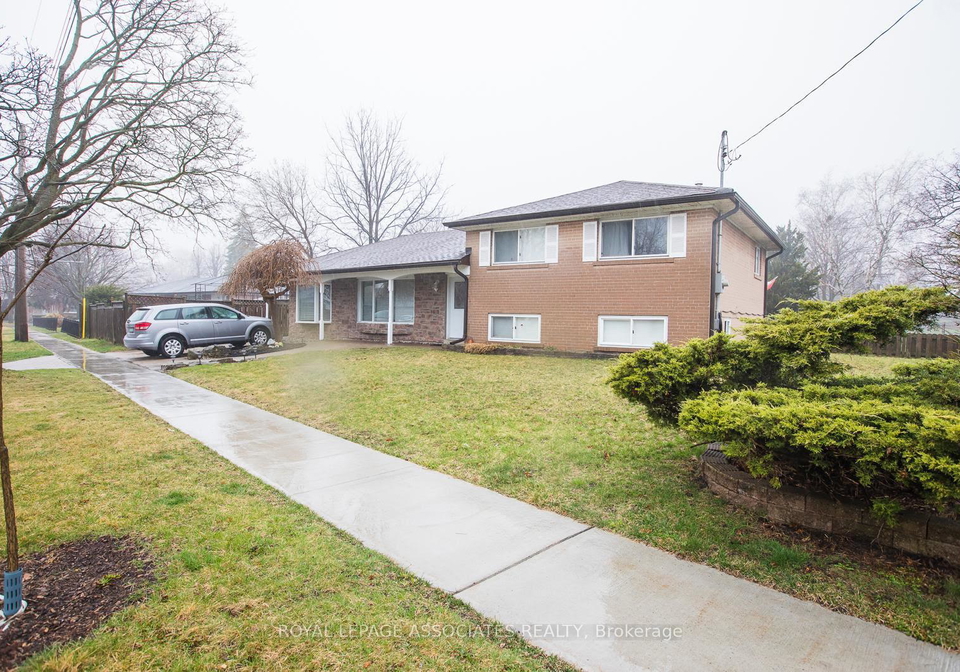 24-shoreview-drive-scarborough-ontario-e12087355