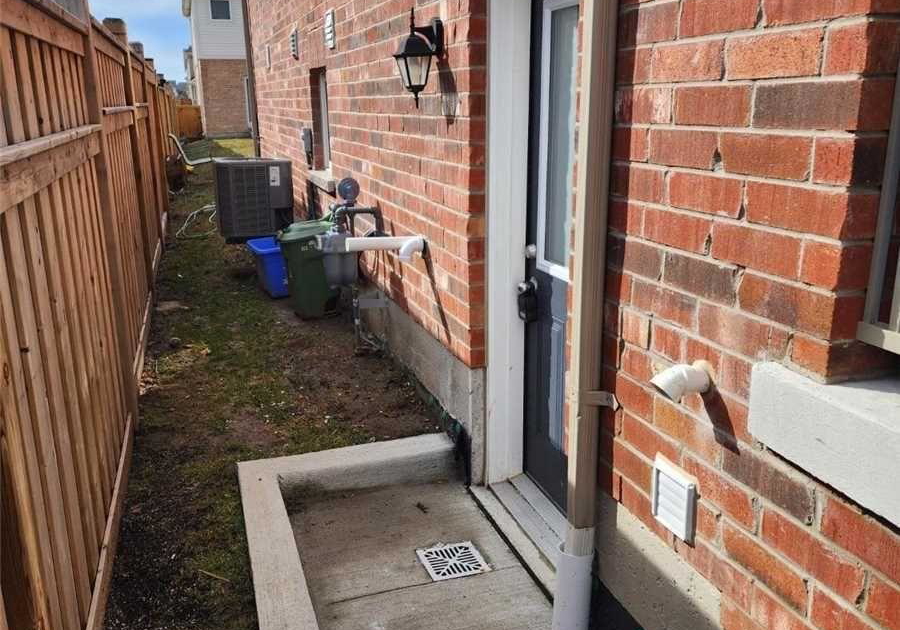 192-bruce-cameron-drive-clarington-ontario-e12088949