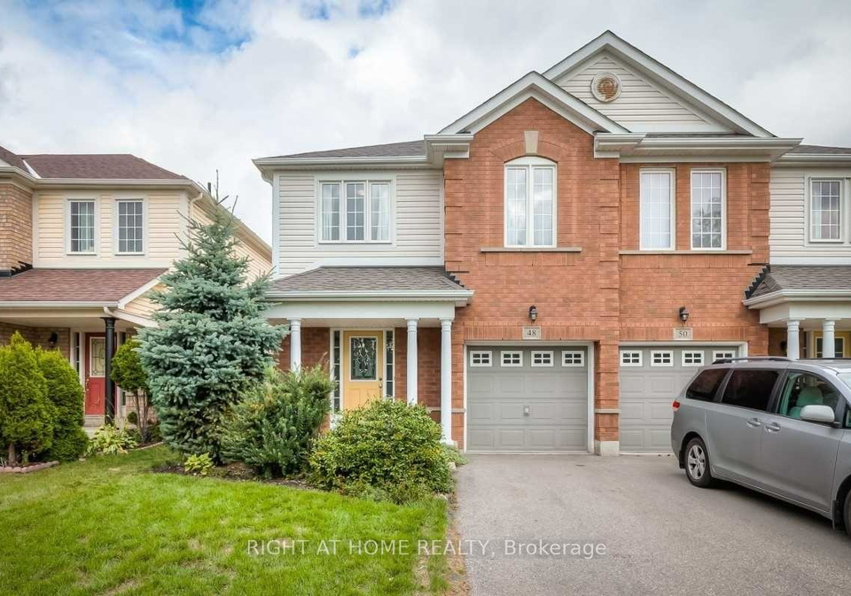48-hornsell-circle-ajax-ontario-e12090803
