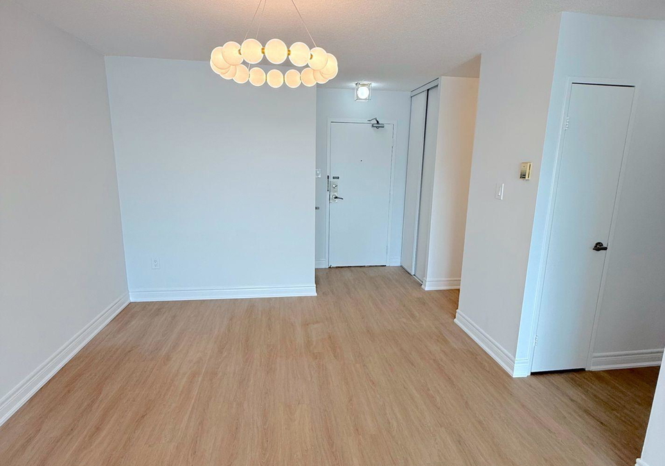 2050-bridletowne-circle-scarborough-ontario-e12095049