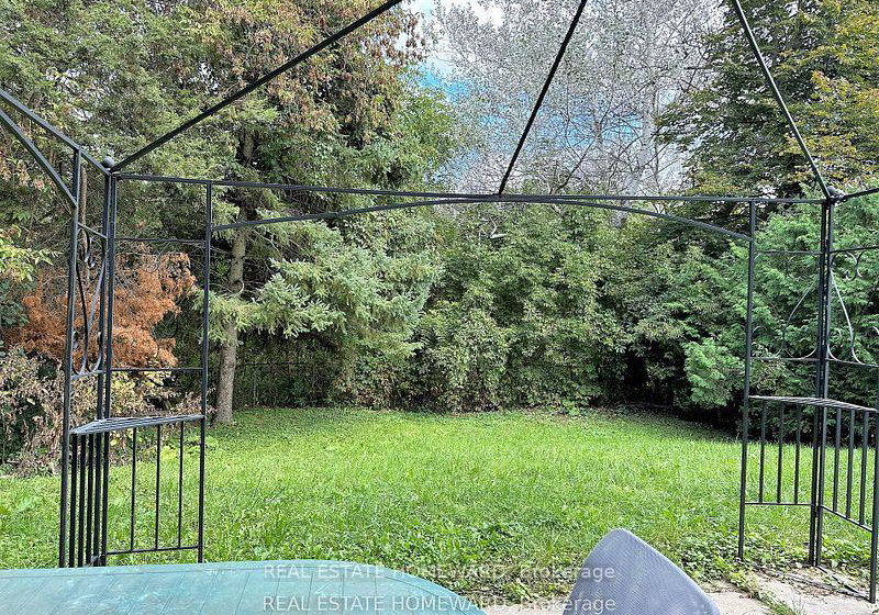 511-harris-court-whitby-ontario-e12097992