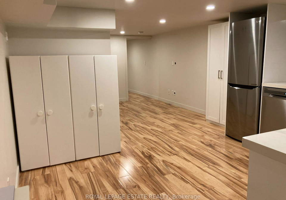 32-pape-avenue-toronto-ontario-e12098259