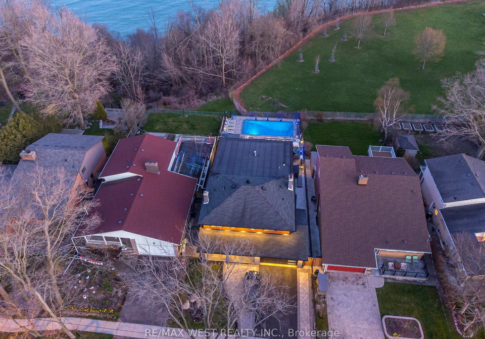 423-guildwood-parkway-scarborough-ontario-e12098728