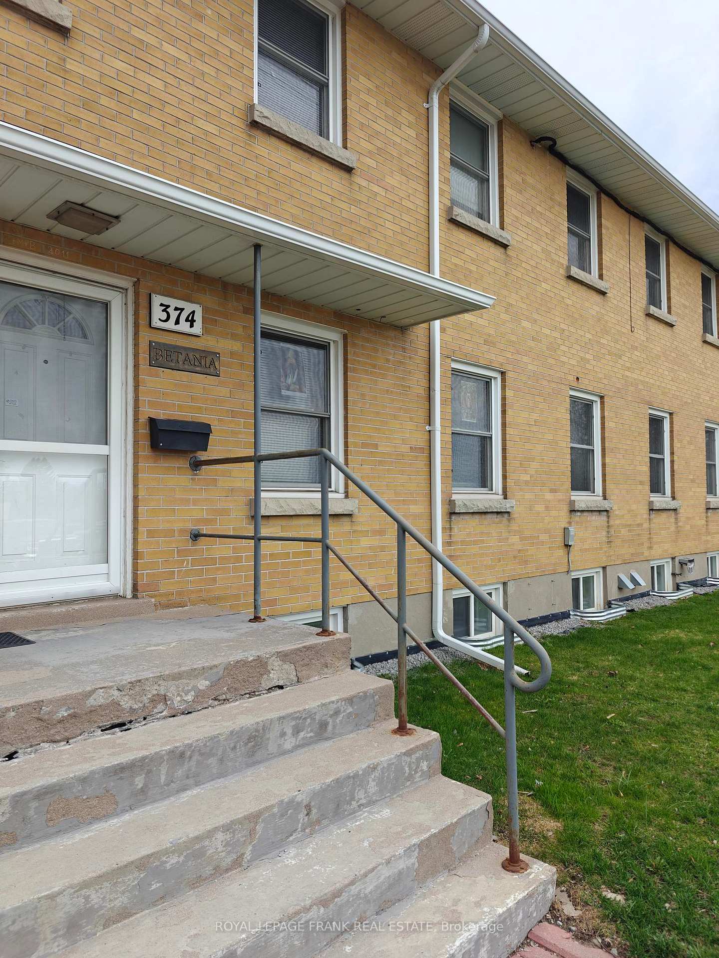 374-central-park-boulevard-s-oshawa-ontario-e12104462