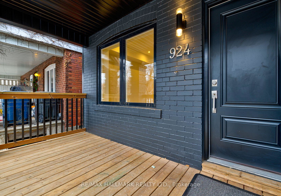 924-broadview-avenue-east-york-ontario-e12105838