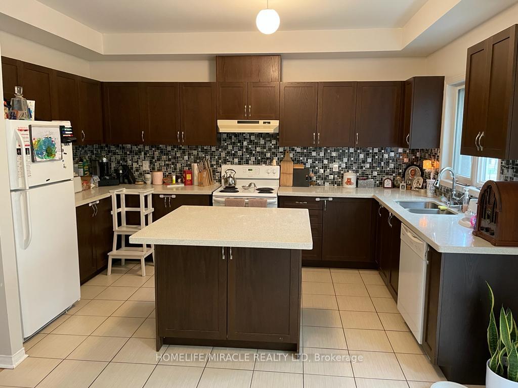 23-tillinghast-lane-scarborough-ontario-e12106549