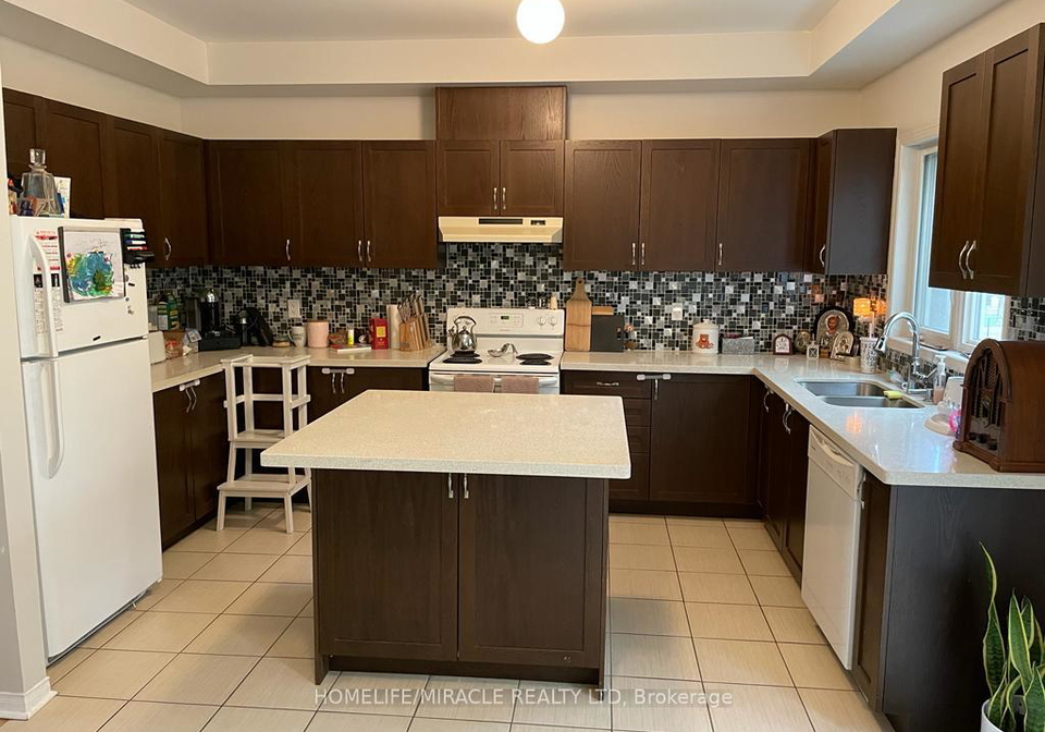 23-tillinghast-lane-scarborough-ontario-e12106549