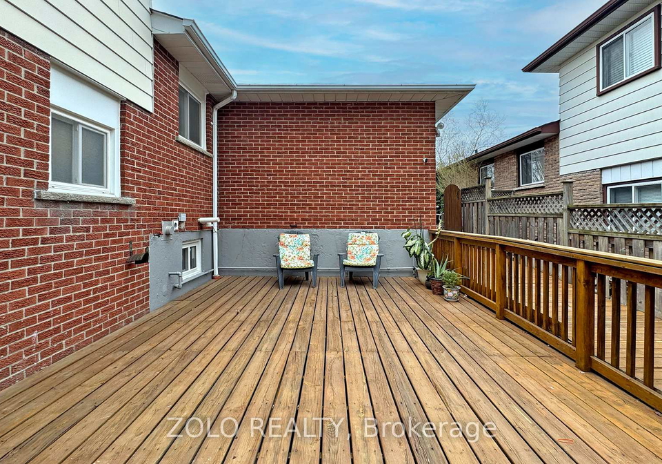 76-fulbert-crescent-scarborough-ontario-e12106650
