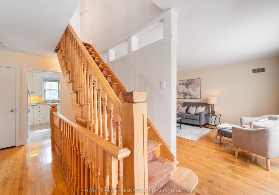 7-notley-place-east-york-ontario-e12109865