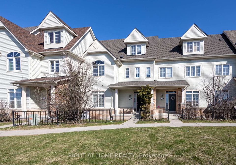 68-wicker-park-way-whitby-ontario-e12109873
