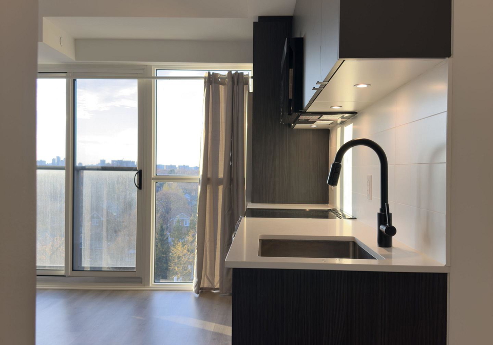 2369-danforth-avenue-toronto-ontario-e12110910
