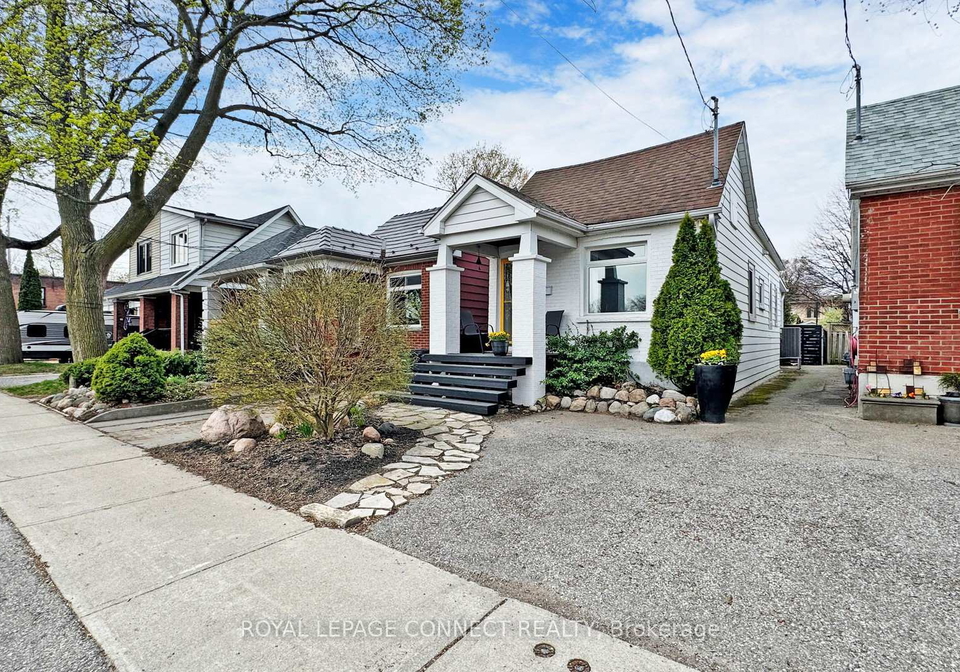 242-gledhill-avenue-east-york-ontario-e12111269