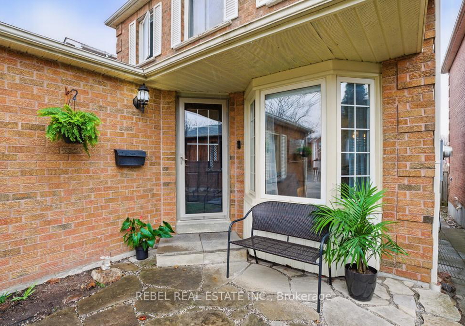 88-fernbank-place-whitby-ontario-e12111803