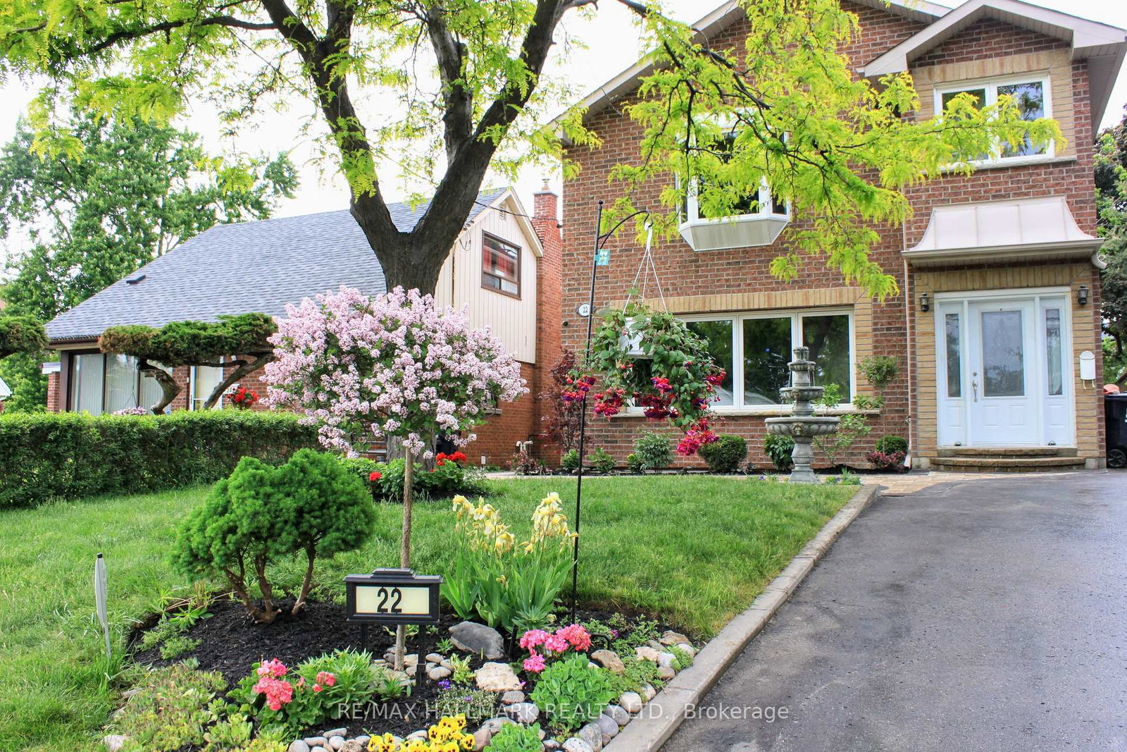 22-sedgewick-crescent-scarborough-ontario-e12112149