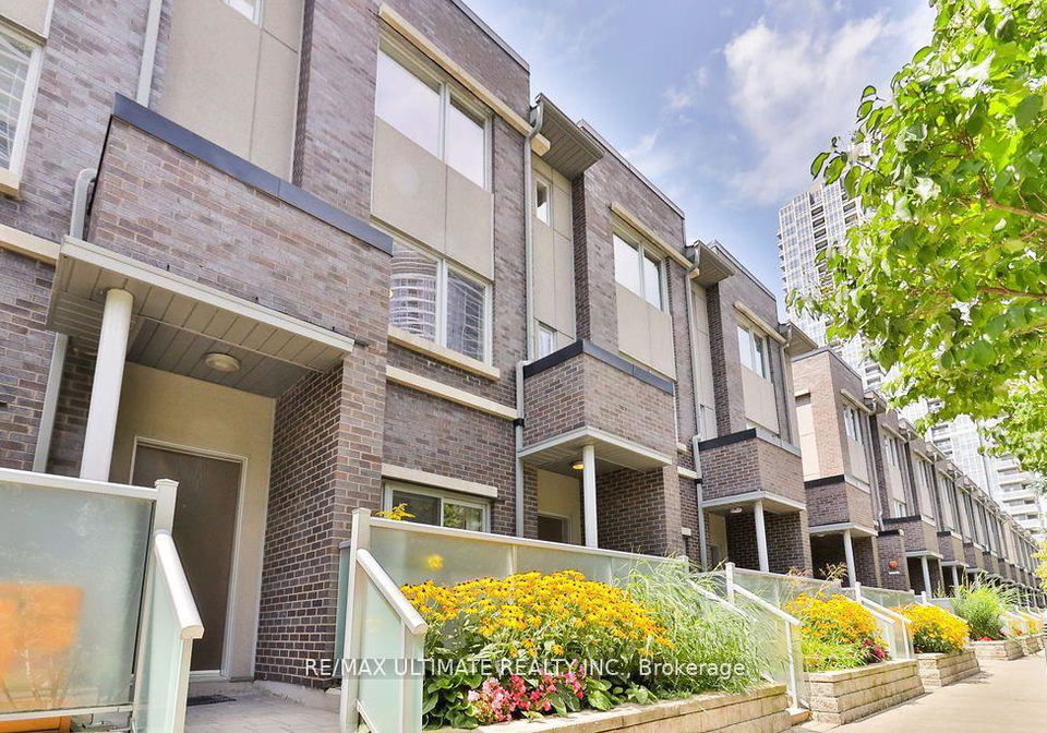 330-village-green-square-scarborough-ontario-e12114482
