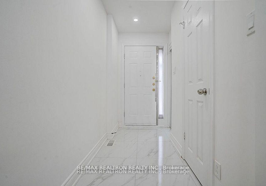 67-west-burton-court-scarborough-ontario-e12117008