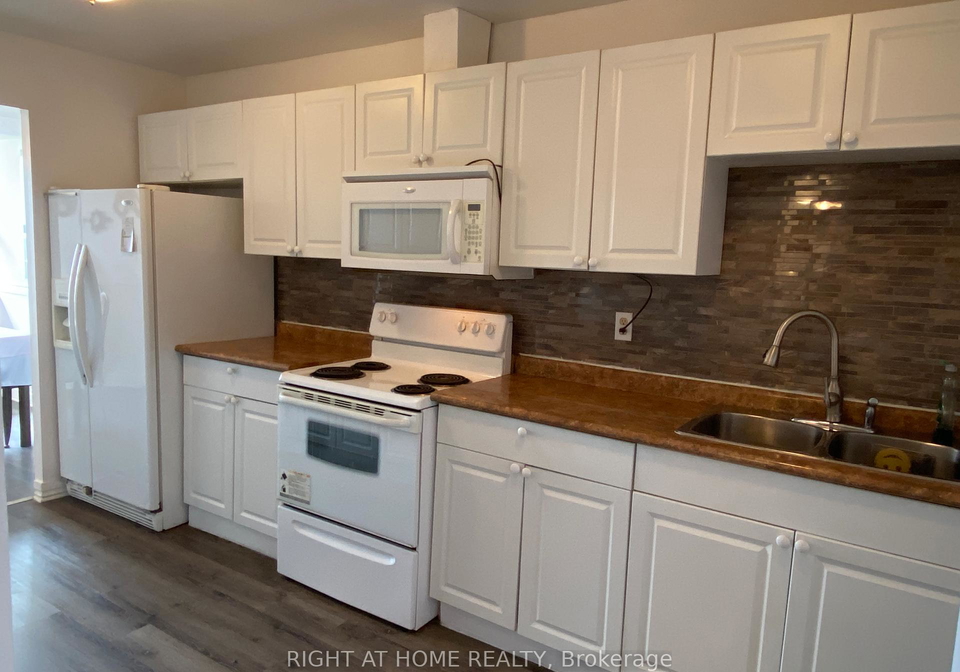 4060-lawrence-avenue-e-scarborough-ontario-e12118721