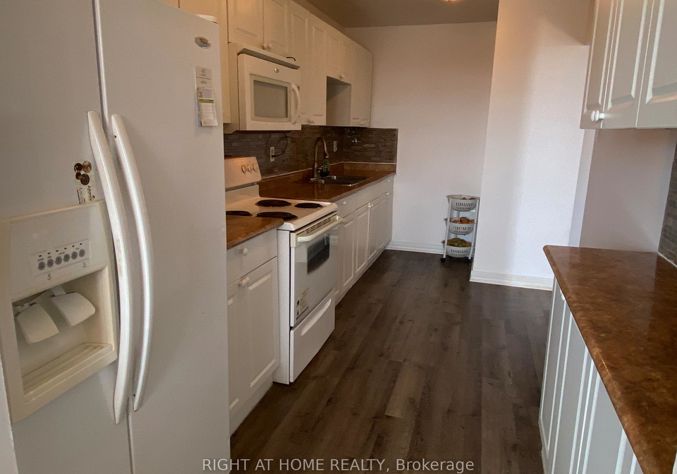 4060-lawrence-avenue-e-scarborough-ontario-e12118721