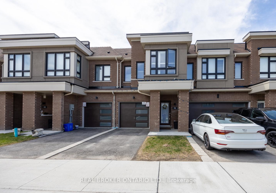 95-caspian-square-clarington-ontario-e12119747