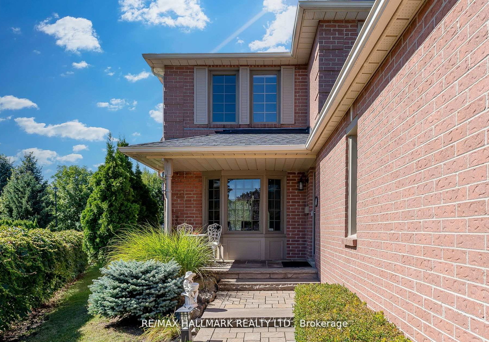 32-noake-crescent-ajax-ontario-e12120556