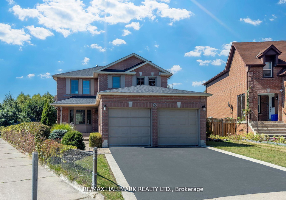 32-noake-crescent-ajax-ontario-e12120556