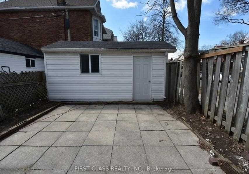 1050-woodbine-avenue-east-york-ontario-e12122745